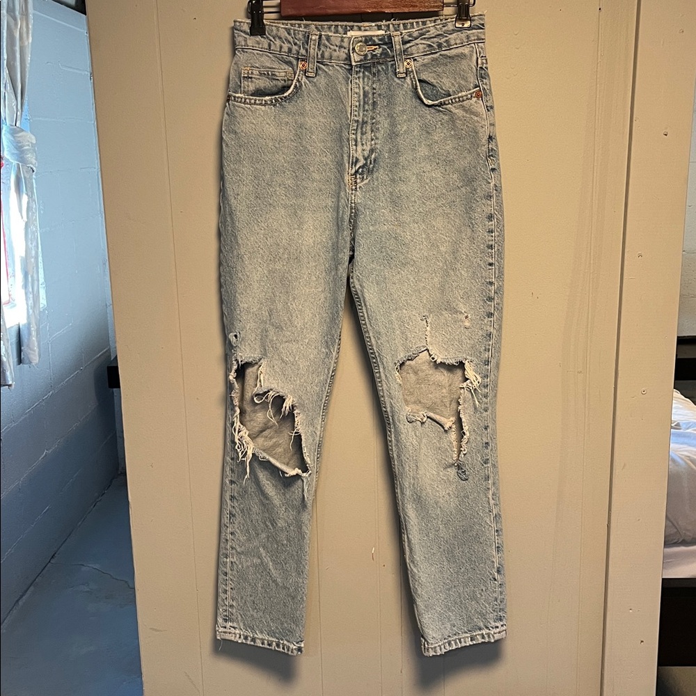 Zara Ripped Mom Fit Distress Jeans Light Wash High Waist USA 6